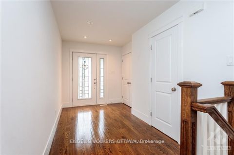 Photo 4 at 144 MONTAUK, Nepean (Carleton Heights), Ottawa