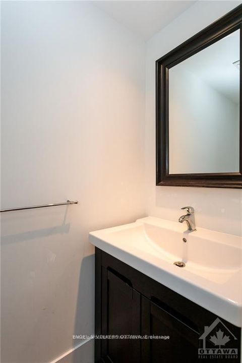 Photo 23 at 144 MONTAUK, Nepean (Carleton Heights), Ottawa