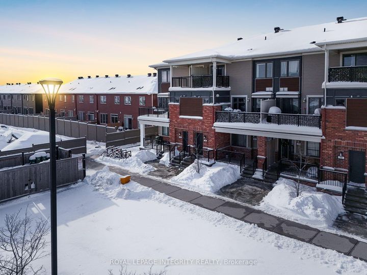 Photo 1 at 78 Lyrid Private, Nepean (Half Moon Bay), Ottawa