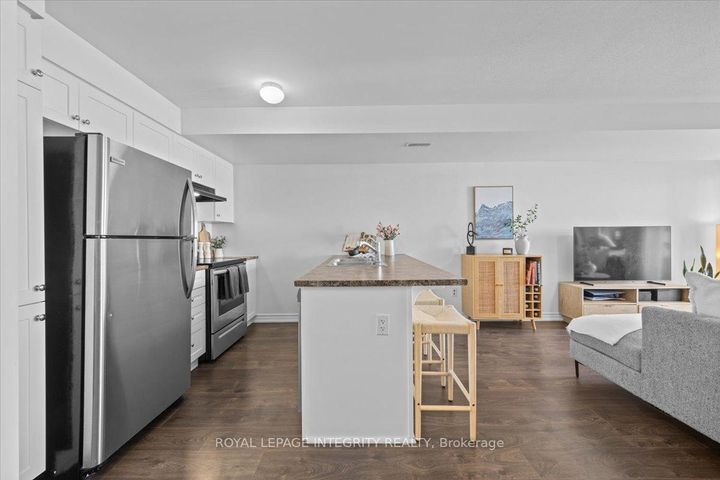 Photo 13 at 78 Lyrid Private, Nepean (Half Moon Bay), Ottawa