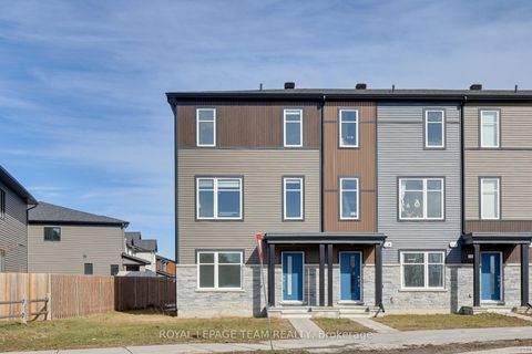 Photo 4 at 1140 Speedvale Court, Kanata Lakes/Heritage Hills, Kanata