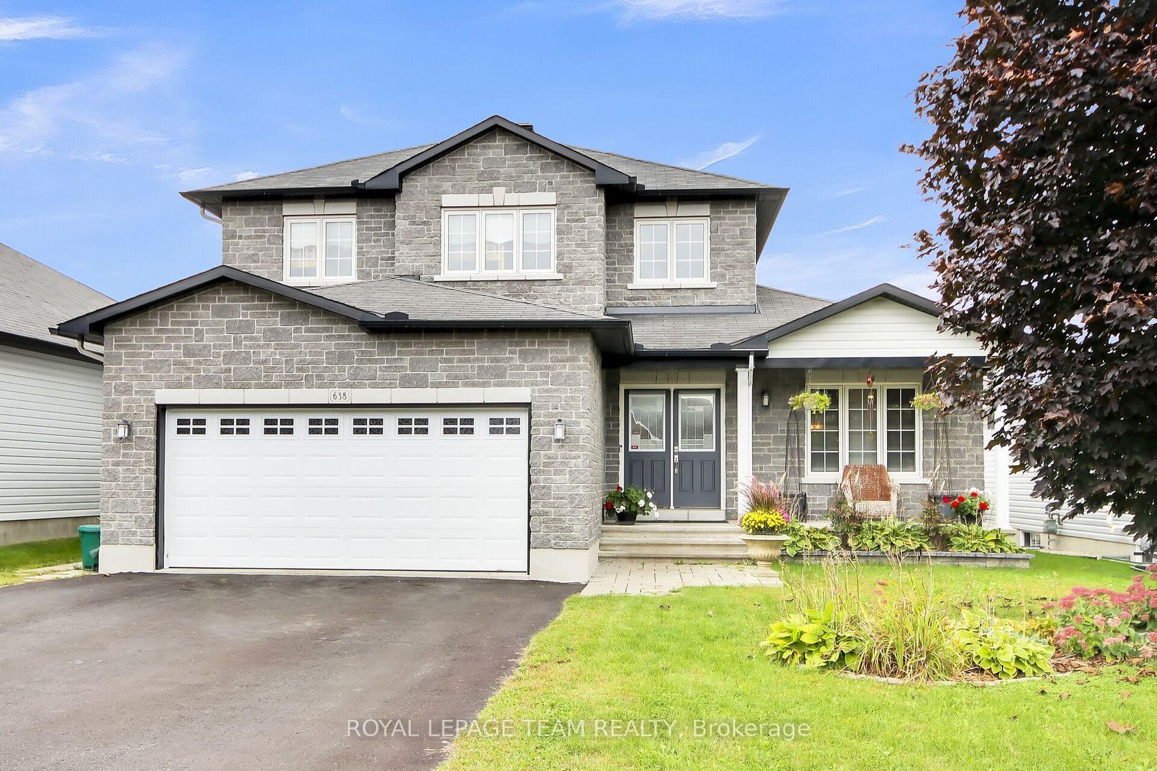 638 Robert Hill Street N, Almonte, Mississippi Mills 2