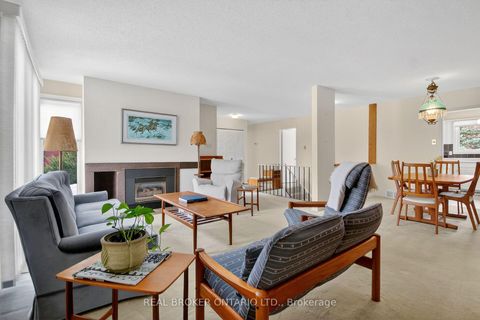 Photo 4 at 10 Amundsen Crescent, Katimavik, Kanata