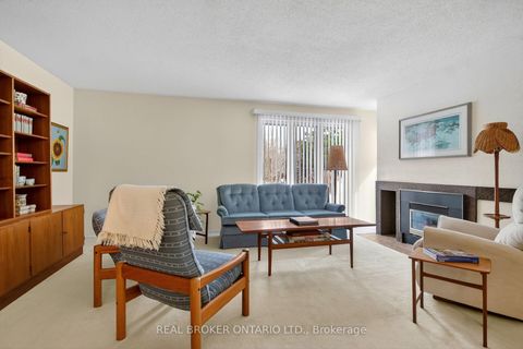 Photo 5 at 10 Amundsen Crescent, Katimavik, Kanata