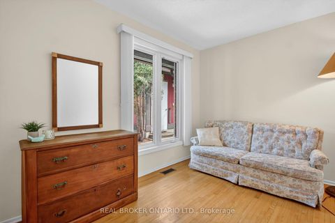 Photo 16 at 10 Amundsen Crescent, Katimavik, Kanata