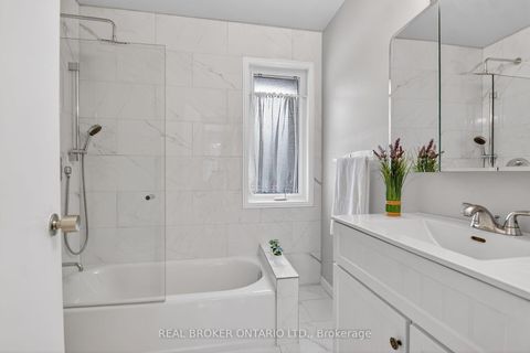 Photo 17 at 10 Amundsen Crescent, Katimavik, Kanata