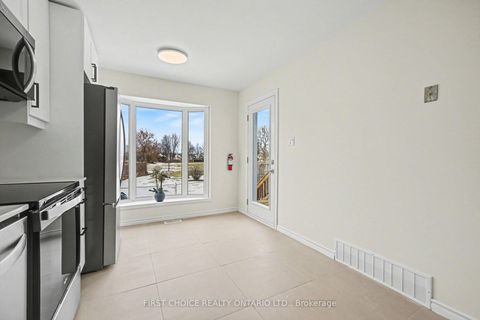 Photo 6 at 883 Lawnsberry Drive, Chatelaine Village, Orleans