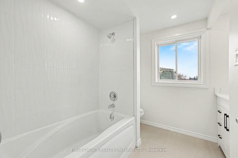 Photo 16 at 883 Lawnsberry Drive, Chatelaine Village, Orleans