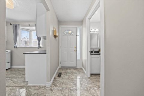 Photo 2 at C - 1771 Lamoureux Drive, Queenswood Heights South, Orleans