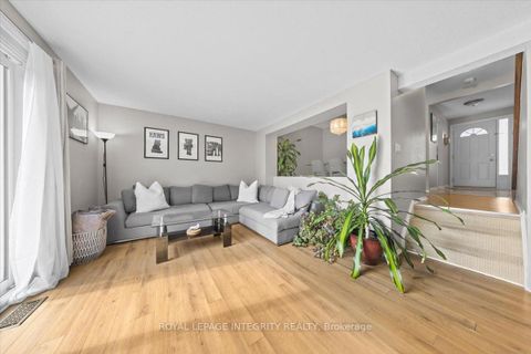 Photo 10 at C - 1771 Lamoureux Drive, Queenswood Heights South, Orleans