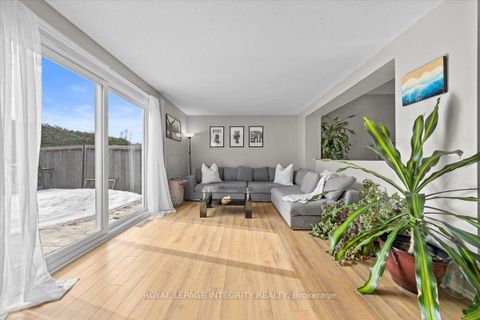 Photo 12 at C - 1771 Lamoureux Drive, Queenswood Heights South, Orleans