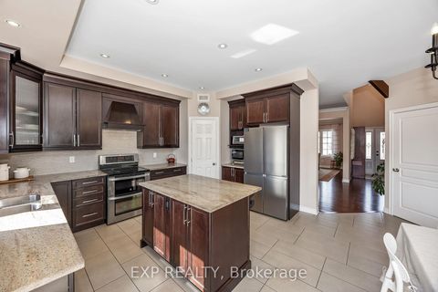 Photo 7 at 419 Landswood Way, Stittsville (South), Stittsville