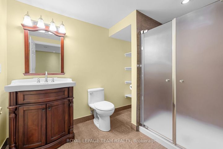 Photo 38 at 522 Kentmare Crescent, Nepean (Strandherd), Ottawa