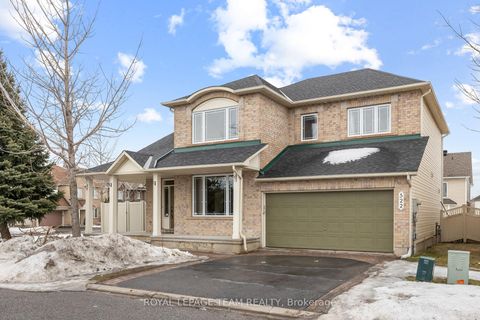 Photo 1 at 522 Kentmare Crescent, Nepean (Strandherd), Ottawa