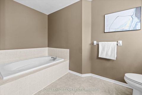 Photo 21 at 522 Kentmare Crescent, Nepean (Strandherd), Ottawa