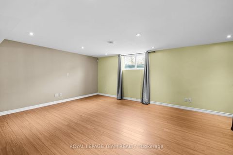 Photo 35 at 522 Kentmare Crescent, Nepean (Strandherd), Ottawa