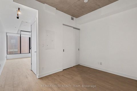 Photo 7 at 207 - 203 Catherine Street, Ottawa Centre