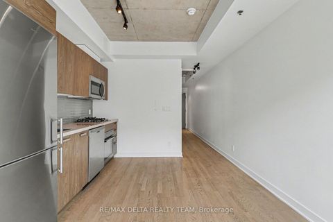 Photo 10 at 207 - 203 Catherine Street, Ottawa Centre