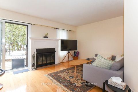 Photo 16 at 1619 Du Sommet Place N, Chateauneuf, Orleans