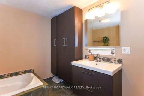 Photo 31 at 1619 Du Sommet Place N, Chateauneuf, Orleans