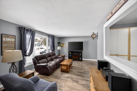 Photo 2 at 15 Henderson Street, Carleton Place