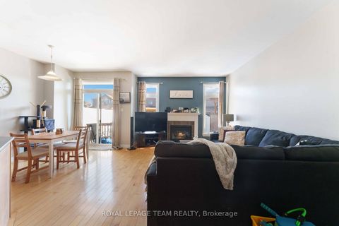 Photo 4 at 106 WHISPERING WINDS Way, Mer Bleue/Bradley Estates/Anderson Park, Orleans