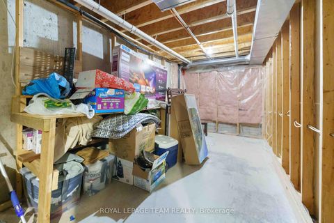 Photo 25 at 106 WHISPERING WINDS Way, Mer Bleue/Bradley Estates/Anderson Park, Orleans