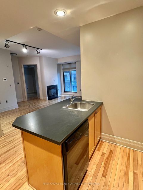 Photo 7 at 805 - 375 Lisgar Street, Ottawa Centre