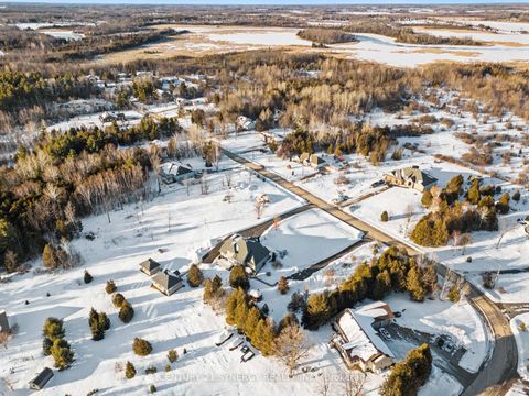 Photo 42 at 30 Basswood Crescent, Rideau Lakes (South Elmsley) Twp, Rideau Lakes