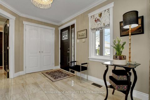Photo 3 at 4 Heritage Grove Crescent, Stittsville (Central), Stittsville