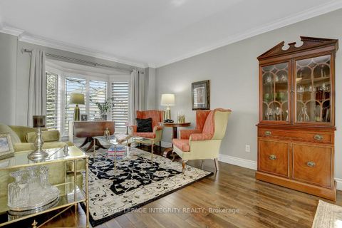 Photo 5 at 4 Heritage Grove Crescent, Stittsville (Central), Stittsville