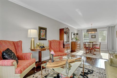 Photo 7 at 4 Heritage Grove Crescent, Stittsville (Central), Stittsville