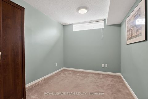 Photo 40 at 21 Baton Court, Katimavik, Kanata