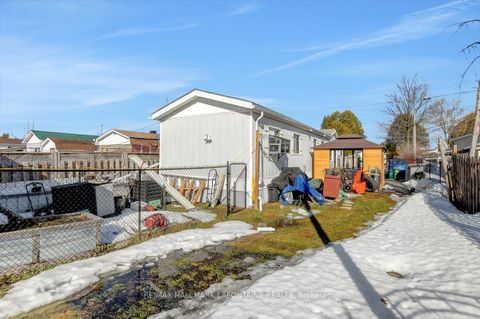 Photo 28 at 43 - 3535 St Joseph Boulevard, Fallingbrook/Ridgemount, Orleans