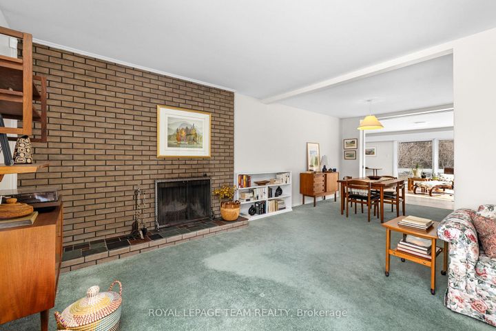 Photo 6 at 35 Cherrywood Drive, Nepean (Arbeatha Park), Ottawa