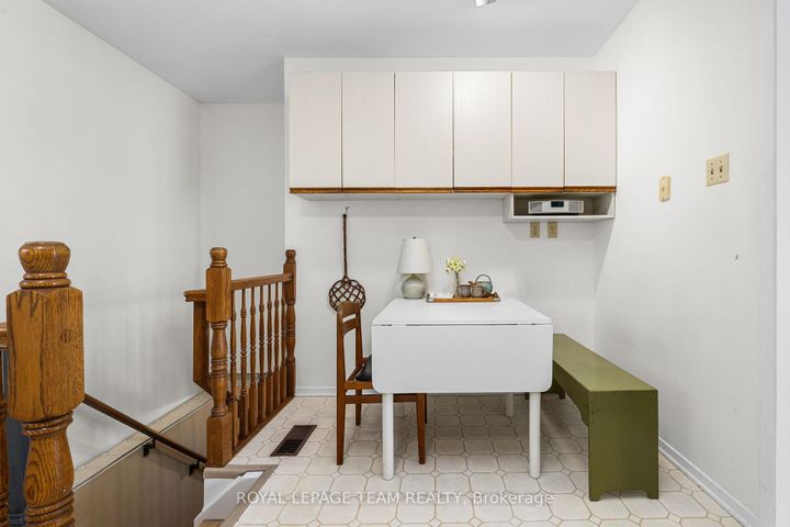 Photo 17 at 35 Cherrywood Drive, Nepean (Arbeatha Park), Ottawa