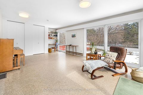 Photo 12 at 35 Cherrywood Drive, Nepean (Arbeatha Park), Ottawa