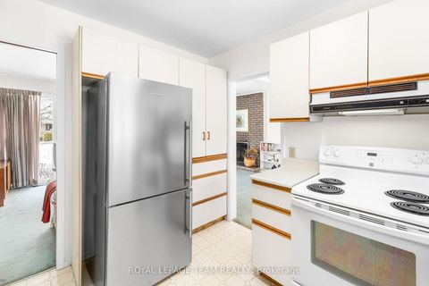 Photo 21 at 35 Cherrywood Drive, Nepean (Arbeatha Park), Ottawa