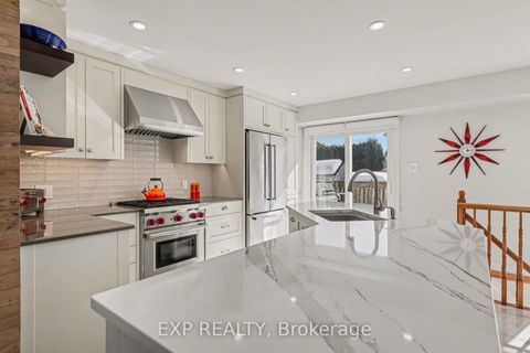 Photo 9 at 1548 Stojko Street, Fallingbrook/Pineridge, Orleans