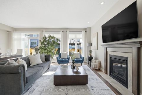 Photo 9 at 570 Baie-Des-Castors Street, Camelot, Orleans