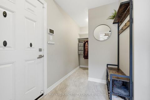 Photo 11 at 570 Baie-Des-Castors Street, Camelot, Orleans