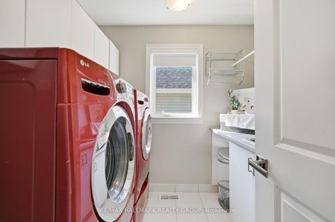 Photo 22 at 570 Baie-Des-Castors Street, Camelot, Orleans