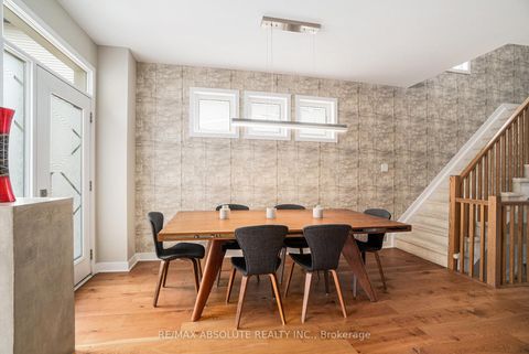 Photo 5 at 560 Triangle Street, Emerald Meadows/Trailwest, Kanata