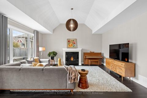 Photo 9 at 397 Kilspindie Ridge, Nepean (Stonebridge), Ottawa