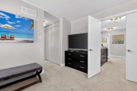 Photo 14 at 59 Farmfield Crescent, Emerald Meadows/Trailwest, Kanata