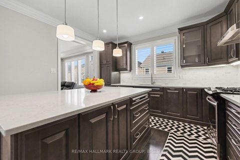 Photo 11 at 125 SOLARIS Drive E, Emerald Meadows/Trailwest, Kanata