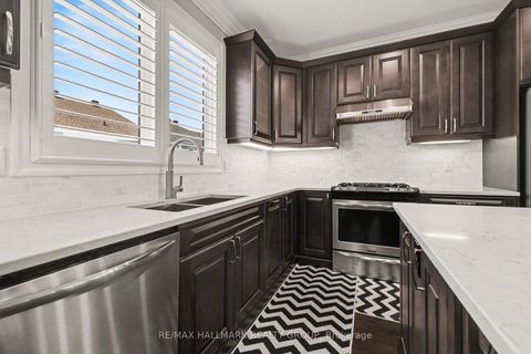 Photo 12 at 125 SOLARIS Drive E, Emerald Meadows/Trailwest, Kanata