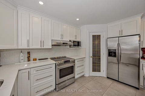 Photo 11 at 42 Heritage Grove Crescent, Stittsville (Central), Stittsville