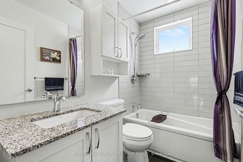 Photo 14 at 200 Mullin Private, Mer Bleue/Bradley Estates/Anderson Park, Orleans