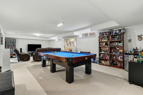 Photo 15 at 200 Mullin Private, Mer Bleue/Bradley Estates/Anderson Park, Orleans